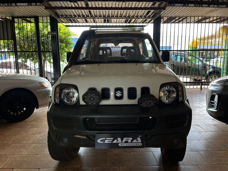 Veculo: Suzuki - Jimny - 4S 1.3 em Sertozinho