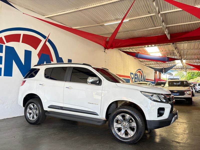 Veculo: Chevrolet (GM) - Trailblazer - Premier 7L 2.8 4X4 Aut. 4P. em Cravinhos