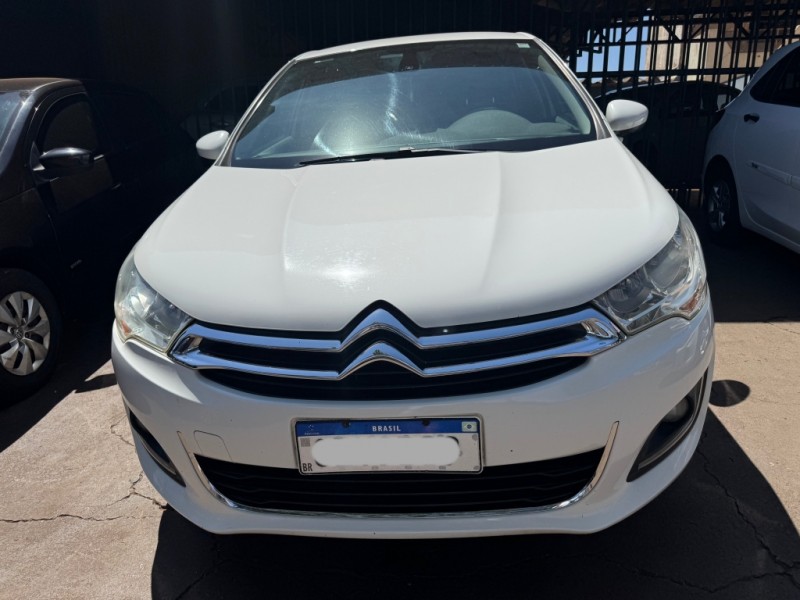 Veculo: Citroen - C4 Lounge - 2.0 em Sertozinho