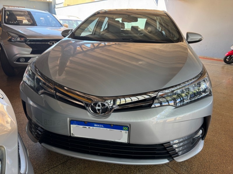 Veculo: Toyota - Corolla - XEI 2.0 em Sertozinho