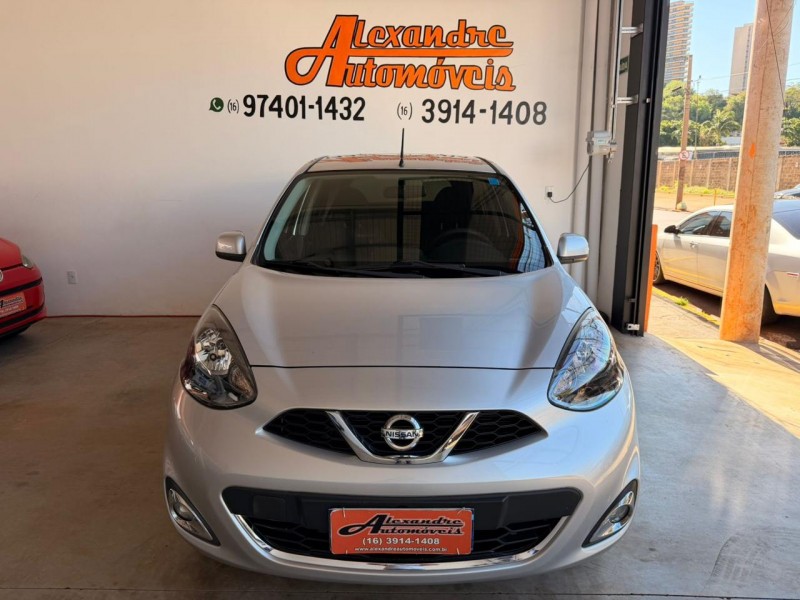 Veculo: Nissan - March - SL 1.6 em Ribeiro Preto