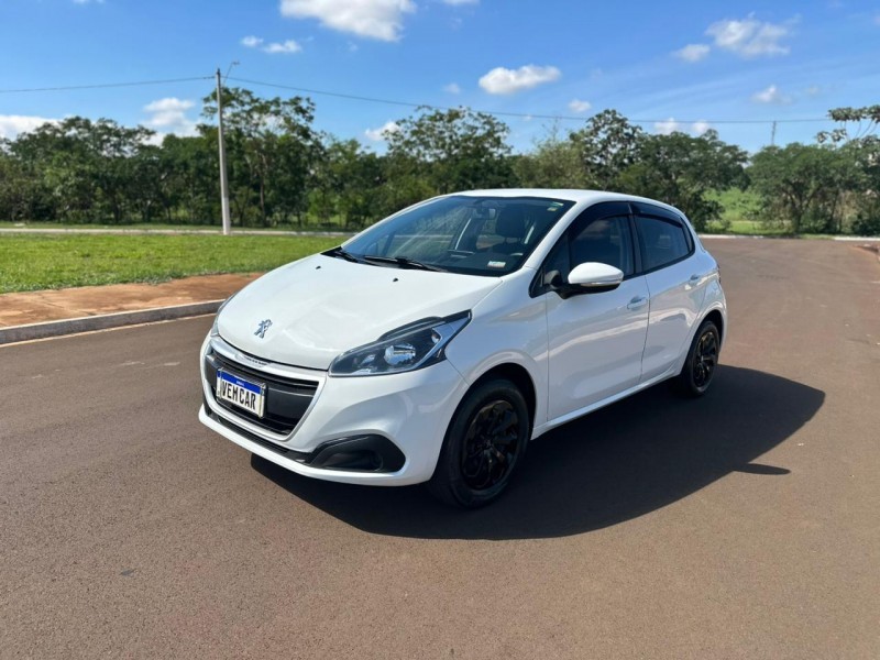 Veculo: Peugeot - 208 - Active Flex em Sertozinho
