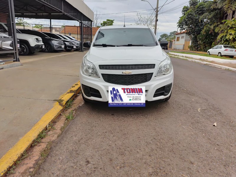 Veculo: Chevrolet (GM) - Montana - LS 1.4 em Orlndia