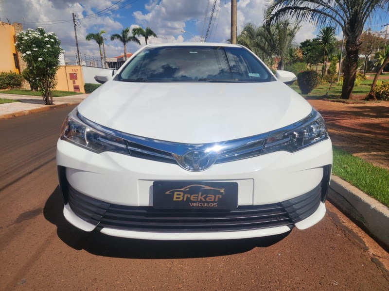 Veculo: Toyota - Corolla - GLI em Sertozinho