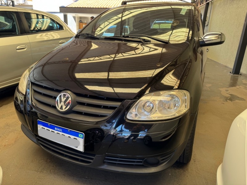 Veculo: Volkswagen - Fox - Trend 1.0 em Sertozinho