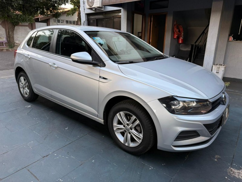 Ve�culo: Volkswagen - Polo Hatch - MSI 1.6 em Brodowski