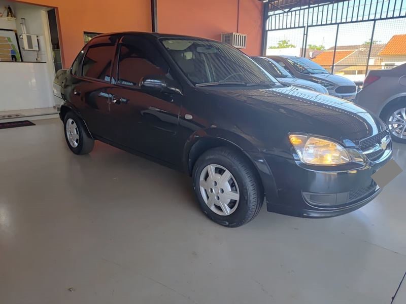 Veculo: Chevrolet (GM) - Corsa Sedan - Classic 1.0 4P. em Orlndia
