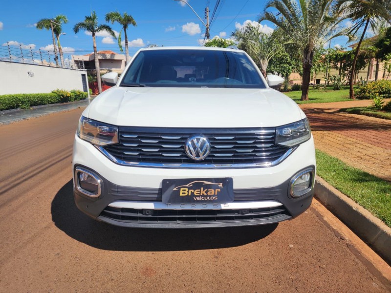 Veculo: Volkswagen - T-Cross - HighLine em Sertozinho
