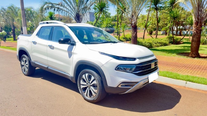 Veculo: Fiat - Toro - VOLCANO 2.0 4X4 em Sertozinho