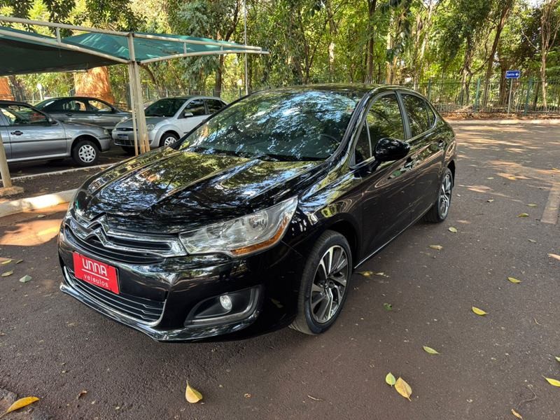 Veculo: Citroen - C4 Lounge - 1.6 THP 4P.  em Ribeiro Preto