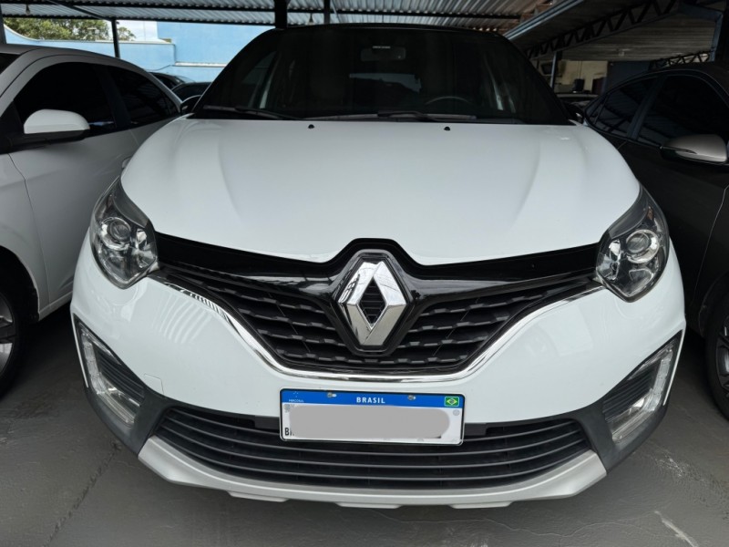 Ve�culo: Renault - Captur -  em Sert�ozinho