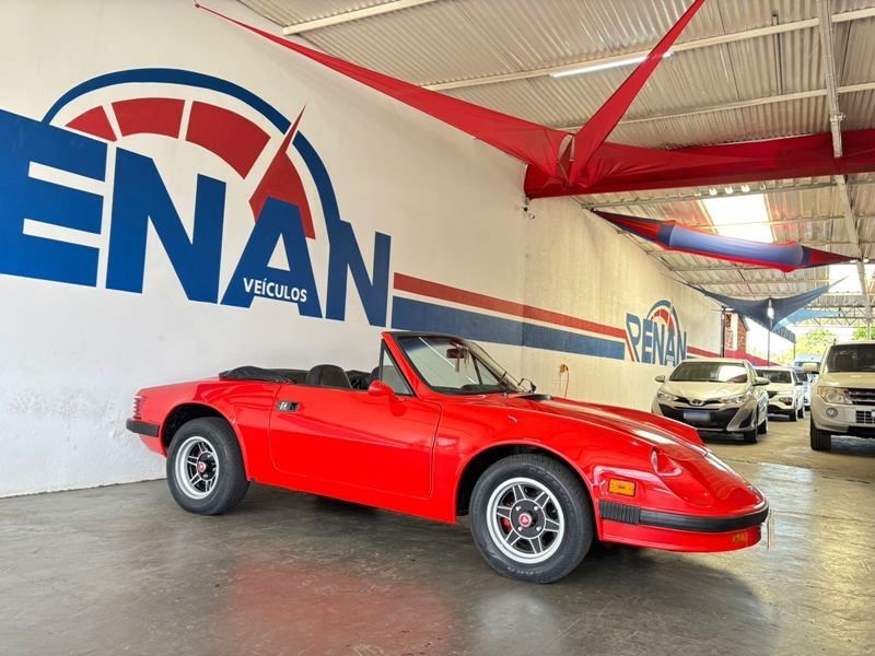 Ve�culo: Volkswagen - Puma - GTS Convers�vel 1600 2P.  em Cravinhos