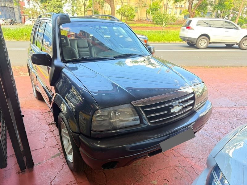 Ve�culo: Chevrolet (GM) - Tracker - 2.0 4X4 4P.  em Ribeir�o Preto