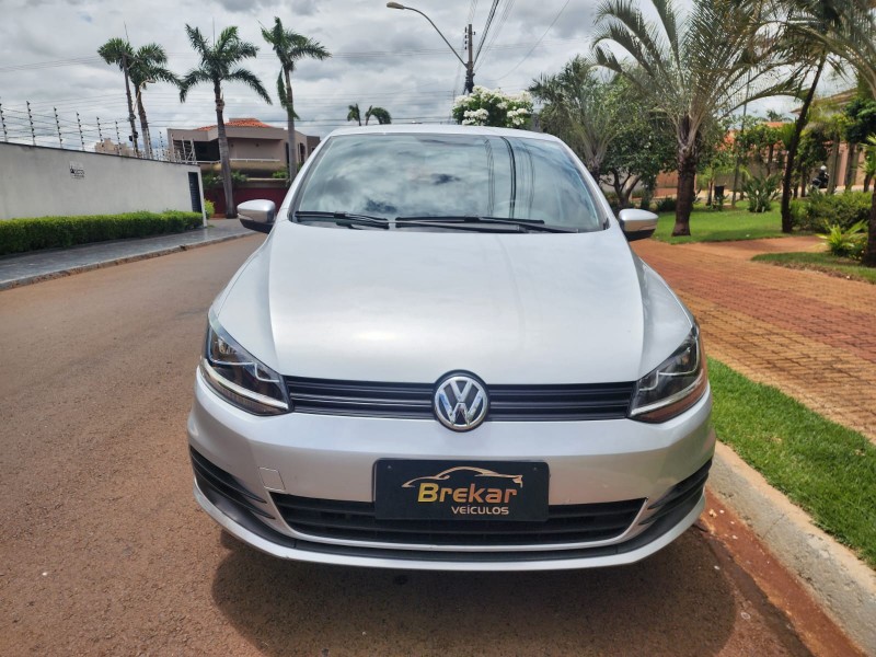 Ve�culo: Volkswagen - Fox - 1.0 em Sert�ozinho