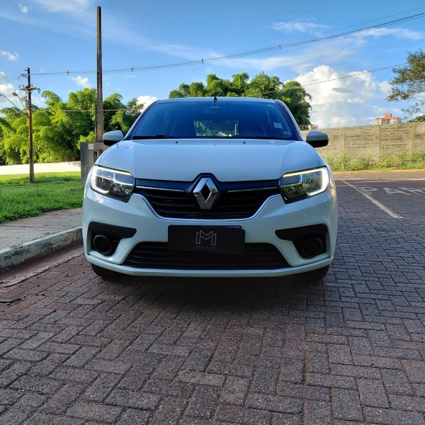 Ve�culo: Renault - Sandero - 1.0 zen em Ribeir�o Preto