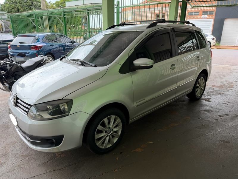 Ve�culo: Volkswagen - SpaceFox - 1.6 4P. em Cravinhos