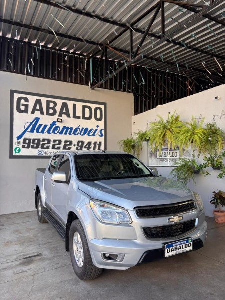 Ve�culo: Chevrolet (GM) - S-10 - LT Aut. 4P.  em Ribeir�o Preto