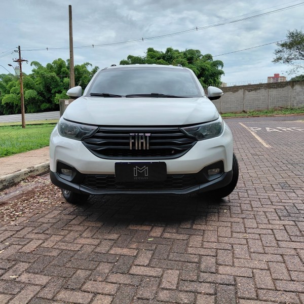 Ve�culo: Fiat - Strada - FREEDOM C.S 1.3 FLEX MANUAL COMPLETA C�MERA R� em Ribeir�o Preto