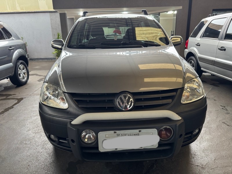 Ve�culo: Volkswagen - CrossFox -  em Sert�ozinho