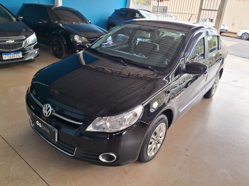 Ve�culo: Volkswagen - Voyage - 1.0 TREND em Brodowski