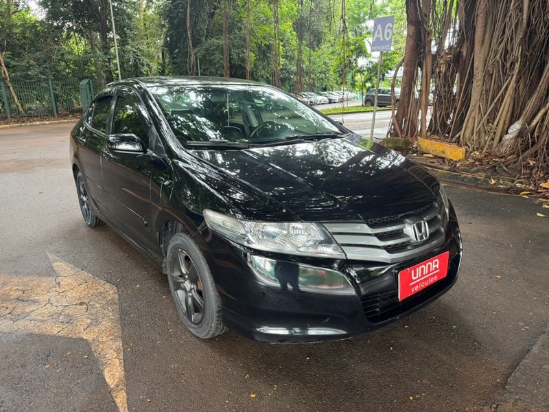 Ve�culo: Honda - City - DX 1.5  4P.   em Ribeir�o Preto
