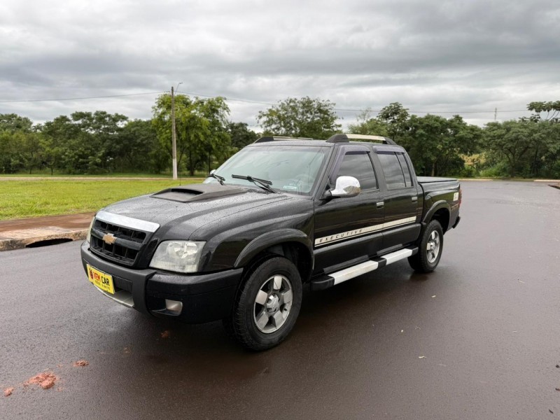 Ve�culo: Chevrolet (GM) - S-10 - EXECUTIVE FLEX COMPLETO em Sert�ozinho