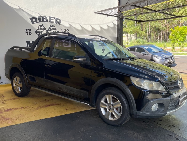 Ve�culo: Volkswagen - Saveiro - 1.6 Cross em Ribeir�o Preto