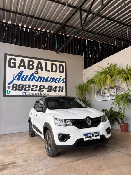 Ve�culo: Renault - Kwid - Zen 1.0 4P. em Ribeir�o Preto