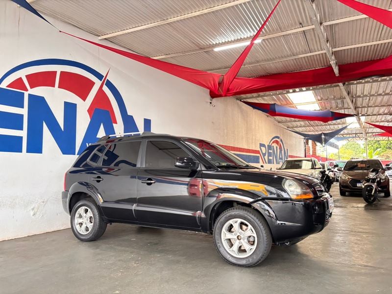 Ve�culo: Hyundai - Tucson - GLS 2.0 16V Aut. 4P.  em Cravinhos