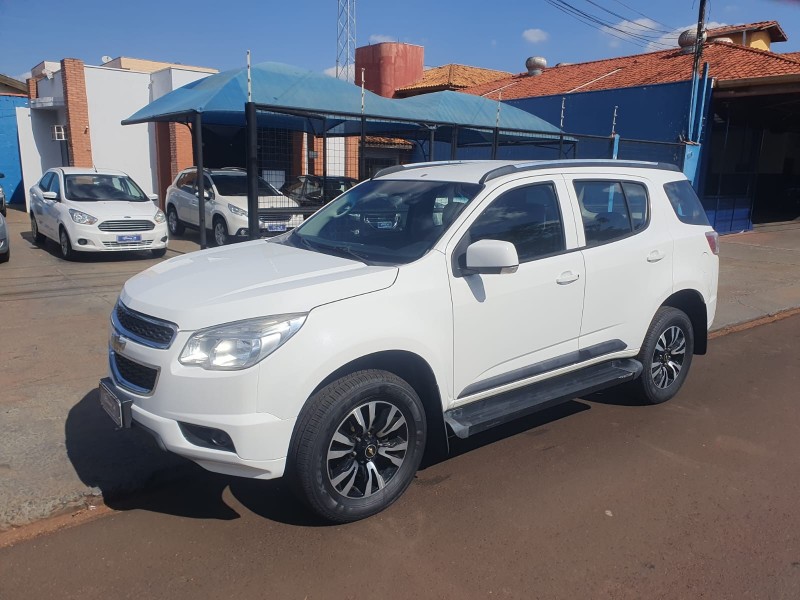 Ve�culo: Chevrolet (GM) - Trailblazer - 2.8 LTZ Diesel Autom�tico  em Ribeir�o Preto