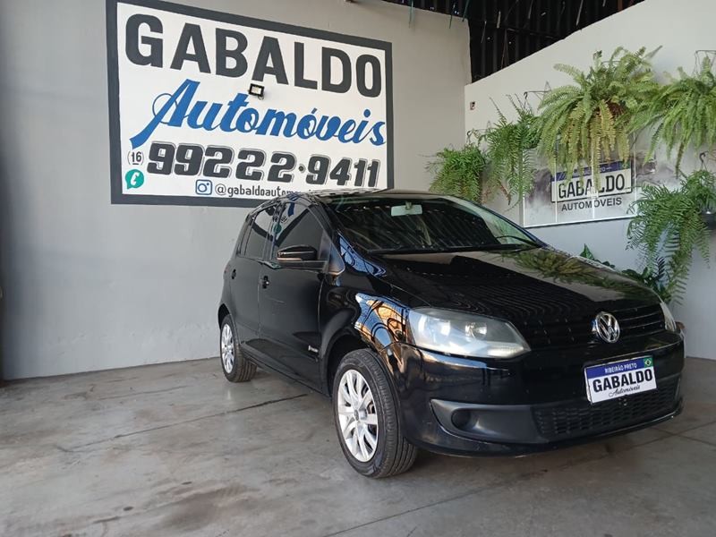 Ve�culo: Volkswagen - Fox - 1.6 4P.  em Ribeir�o Preto