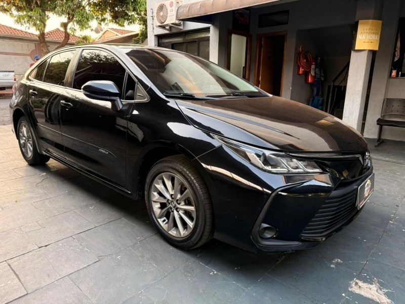 Ve�culo: Toyota - Corolla - 2.0 GLI em Brodowski