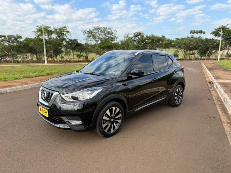 Ve�culo: Nissan - Kicks - SL LEX AUTOMATICO em Sert�ozinho