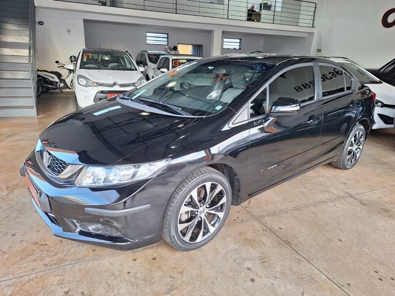Ve�culo: Honda - Civic - LXR 2.0 4P.  em Ribeir�o Preto