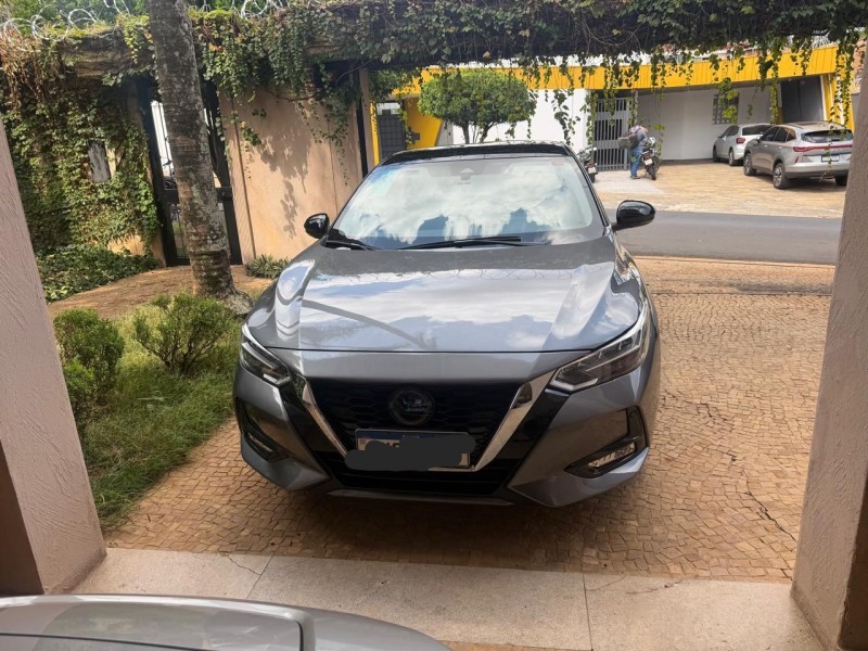 Ve�culo: Nissan - Sentra - Sentra Advance CVT 2.0 em Ribeir�o Preto