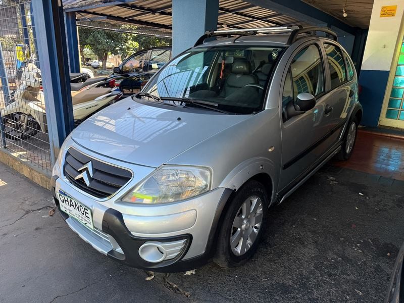 Ve�culo: Citroen - C3 - 1.4 4P.  em Ribeir�o Preto
