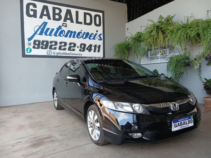 Ve�culo: Honda - Civic - LXL 4P.  em Ribeir�o Preto