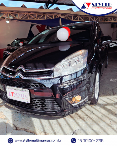 Ve�culo: Citroen - C4 Picasso - GLX em Sert�ozinho