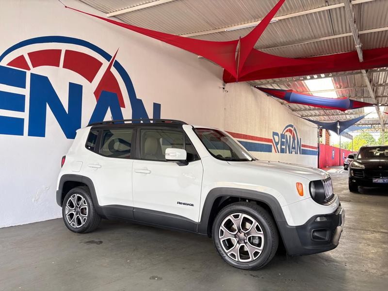 Ve�culo: Jeep - Renegade - Longitude 1.8 4X2 16V Aut. 4P. em Cravinhos