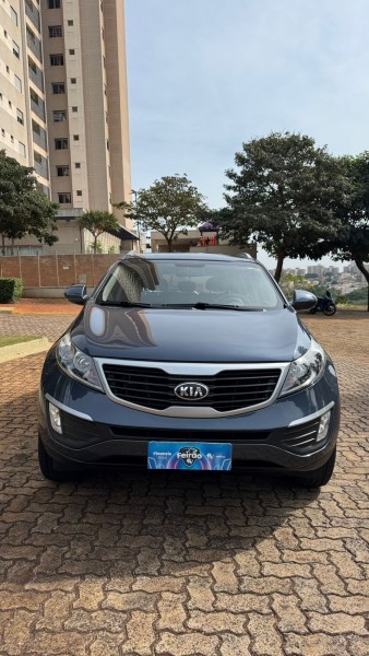 Ve�culo: Kia - Sportage - LX 2.0 Flex em Ribeir�o Preto