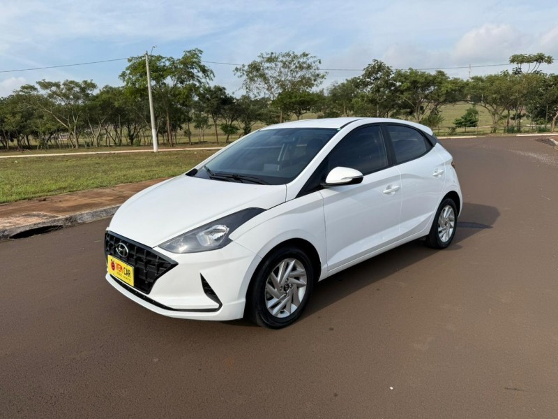 Ve�culo: Hyundai - HB 20 - EVOLUTION FLEX COMPLETO em Sert�ozinho