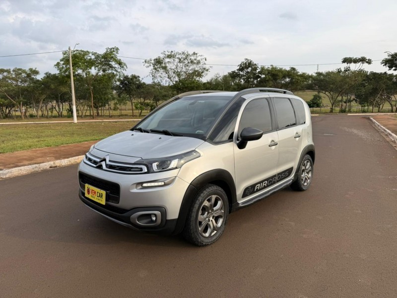 Ve�culo: Citroen - Air Cross - SHINE 1.6 FLEX AUTOMATICO em Sert�ozinho