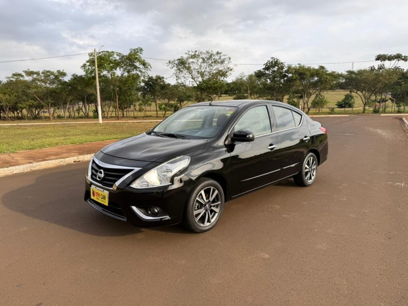 Ve�culo: Nissan - Versa - SL 1.6 FLEX AUTOMATICO em Sert�ozinho