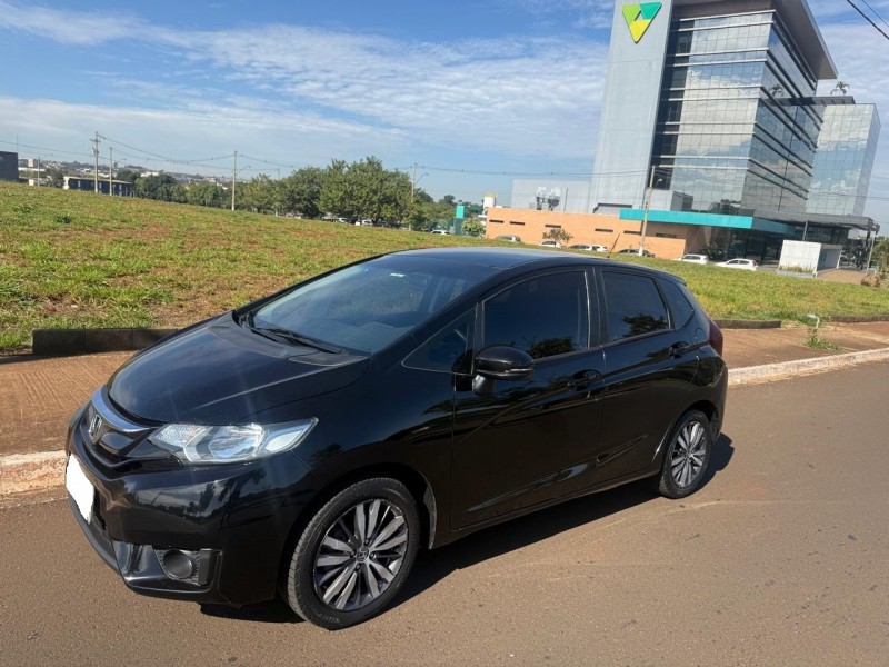 Ve�culo: Honda - Fit - EX 1.5 em Sert�ozinho