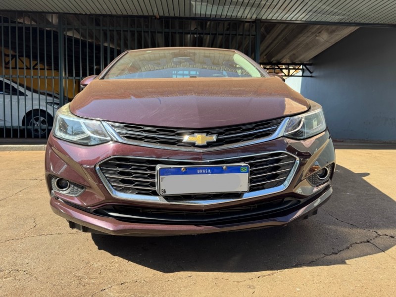 Ve�culo: Chevrolet (GM) - Cruze - LTZ em Sert�ozinho