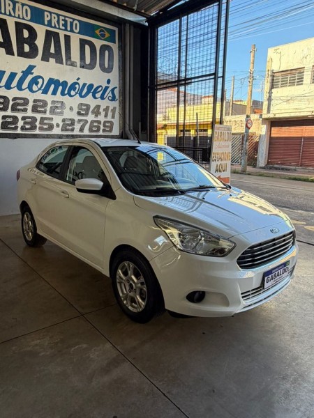 Ve�culo: Ford - Ka Sedan - SEL 1.5 4P.  em Ribeir�o Preto