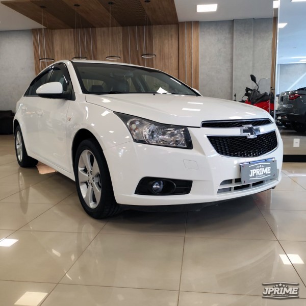 Ve�culo: Chevrolet (GM) - Cruze - 1.8 LT em Batatais