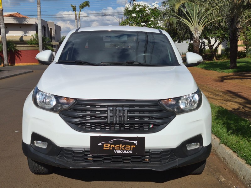 Ve�culo: Fiat - Strada - Cab. Dupla em Sert�ozinho