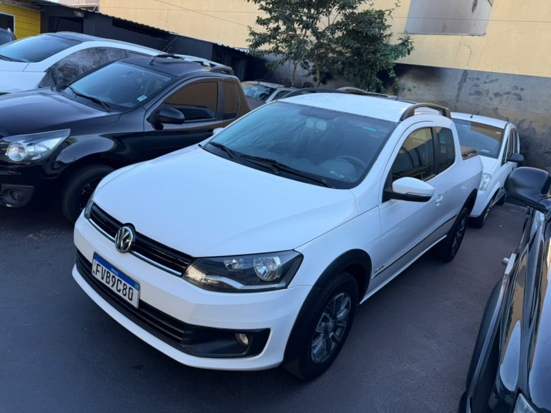 Ve�culo: Volkswagen - Saveiro - HIGHLINE CD 1.6 FLEX COMPLETO em Sert�ozinho