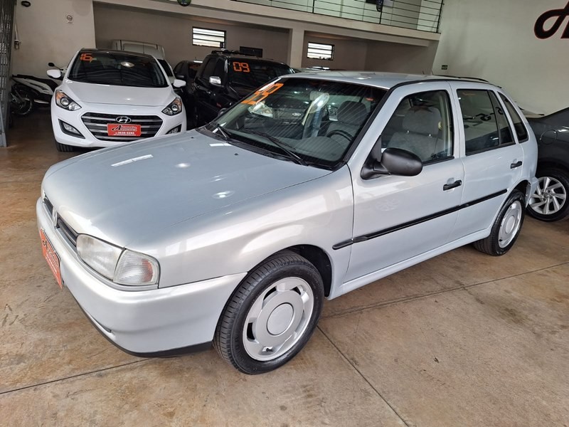 Ve�culo: Volkswagen - Gol - 1.8 MI 4P.  em Ribeir�o Preto